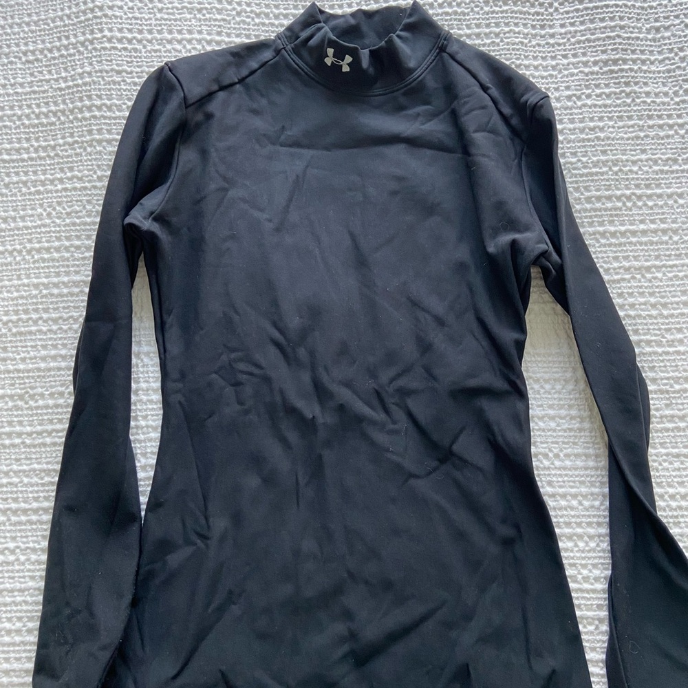 Under Armour Cold Gear Women's Black Long Sleeve Base Layer Top